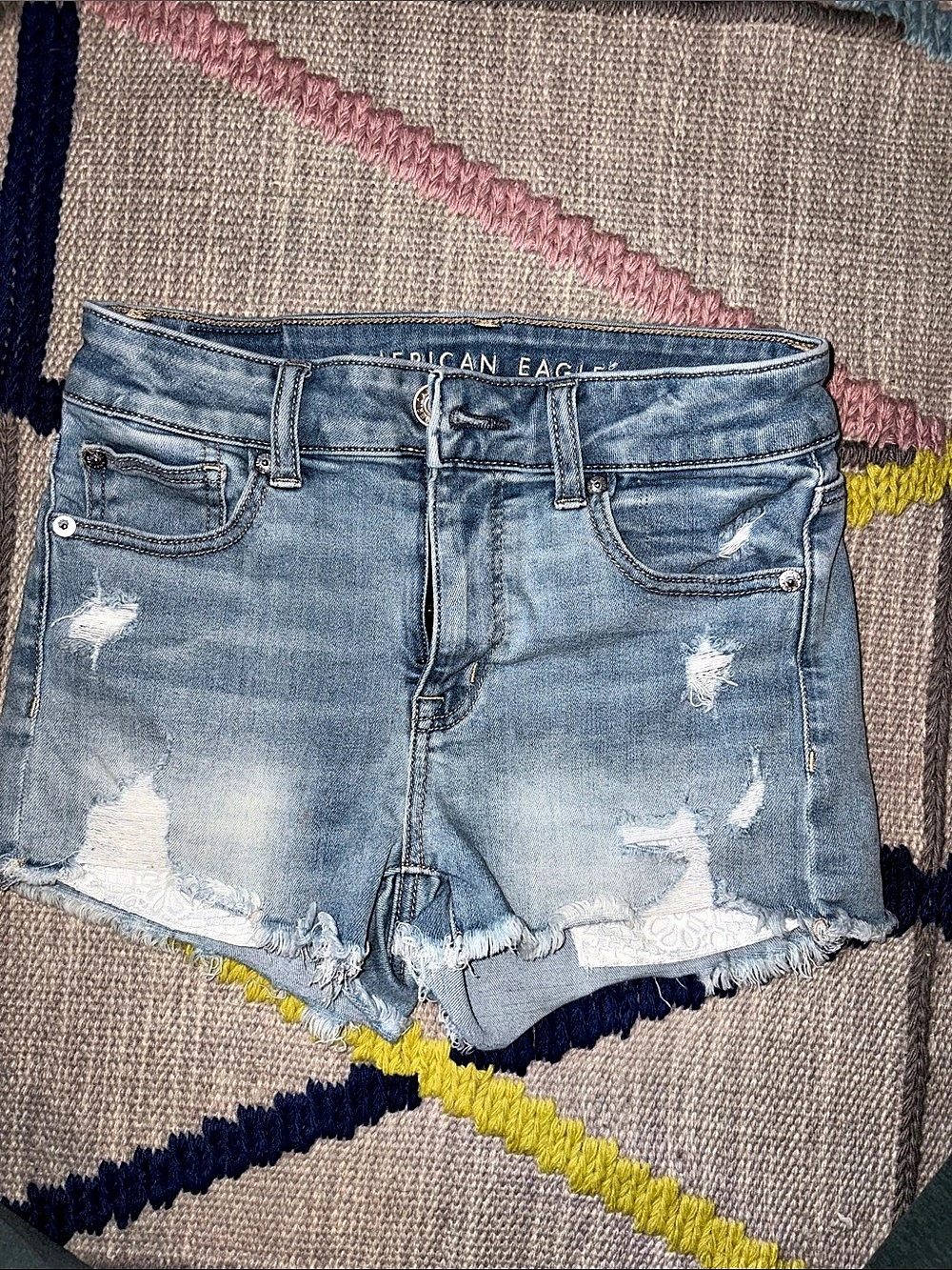 American Eagle Hi-Rise Shortie Distressed Denim Shorts in Blue Size 0